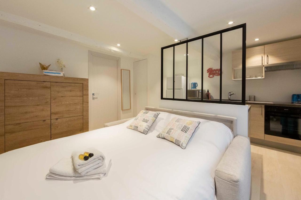 Brand-New Atypical Studio In Rue Fourmilliere Antibes Exteriör bild